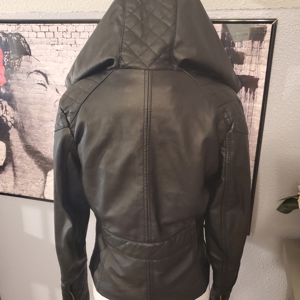 Hooded Faux Leather Jacket Sz Sm - Picture 6 of 8